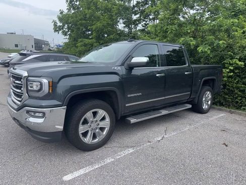 Used 2018 GMC Sierra 1500 SLT AWD/4WD image 10