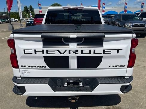 Used 2021 Chevrolet Silverado 1500 Custom w/ Rally Edition AWD/4WD image 6