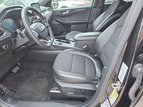 Used 2025 Ford Escape ST-Line FWD image 11