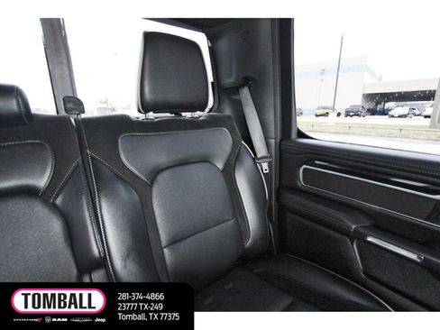 Used 2021 RAM 1500 Laramie AWD/4WD image 12