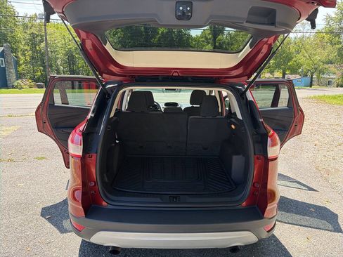 Used 2016 Ford Escape SE AWD/4WD image 25