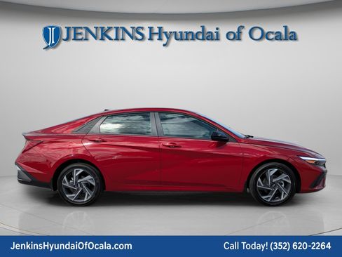 New 2026 Hyundai Elantra Sport image 2