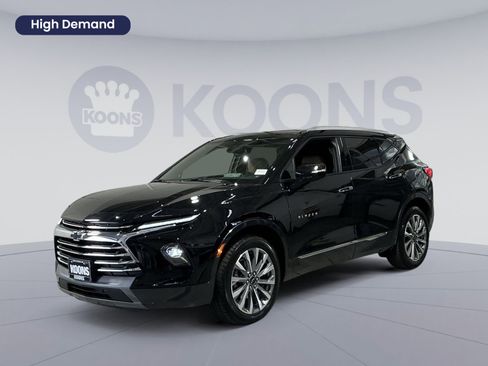 Used 2024 Chevrolet Blazer Premier w/ Enhanced Convenience Package AWD/4WD image 1