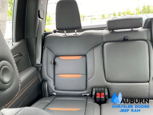 Used 2025 GMC Sierra 1500 AT4 AWD/4WD image 21