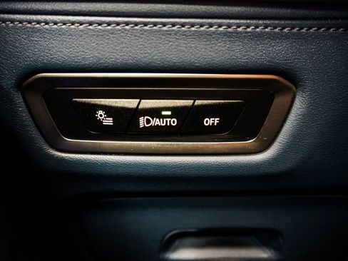 Used 2024 BMW XM image 31