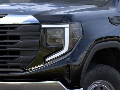 New 2026 GMC Sierra 1500 Pro image 10