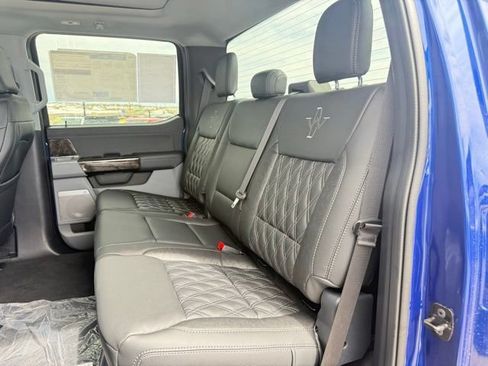 New 2026 Ford F250 XLT w/ XLT Premium Package AWD/4WD image 17