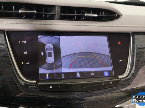 Used 2023 Cadillac XT6 Premium Luxury w/ Technology Package image 6