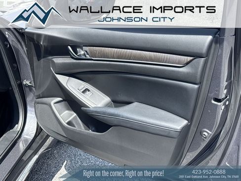Used 2018 Honda Accord EX image 35