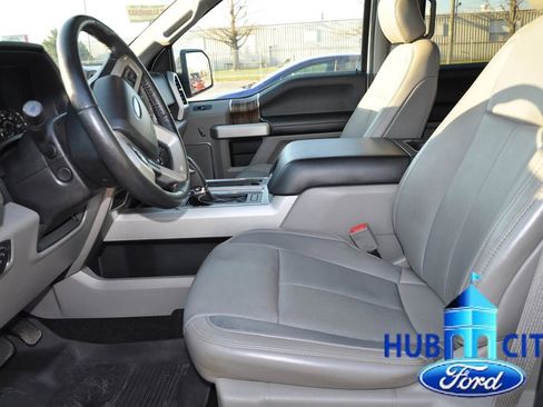 Used 2018 Ford F150 Lariat w/ Equipment Group 502A Luxury image 10