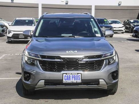 Used 2024 Kia Seltos S image 3