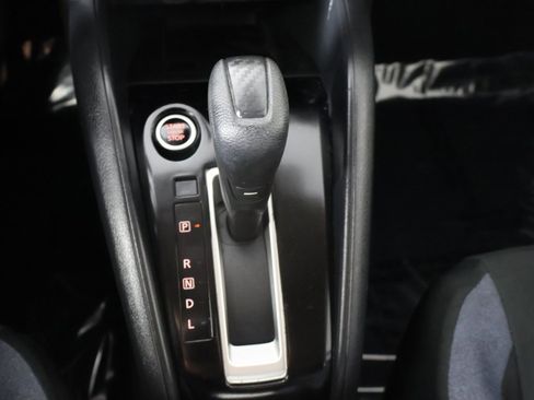 Used 2023 Nissan Versa SV image 40