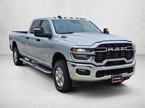 New 2026 RAM 2500 Lone Star AWD/4WD image 3