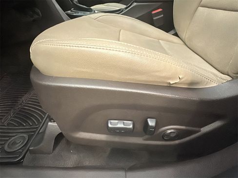 Used 2017 Hyundai Santa Fe Sport image 7