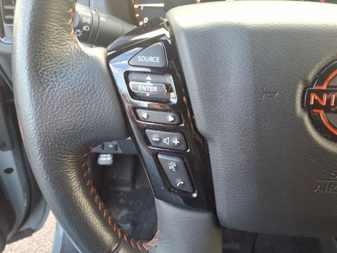 Used 2023 Nissan Frontier PRO-4X w/ Pro-4X Premium Package image 30