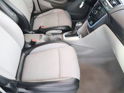 Used 2016 Buick Encore FWD image 51