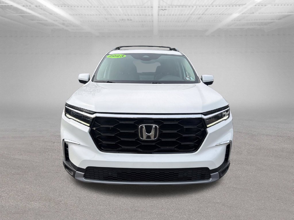 Used 2023 Honda Pilot Touring image 8
