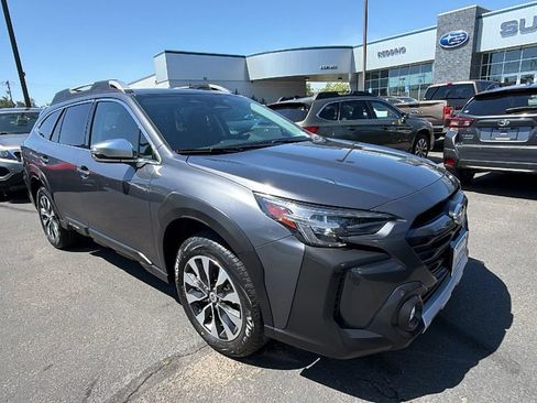 Used 2025 Subaru Outback Touring XT AWD/4WD image 2