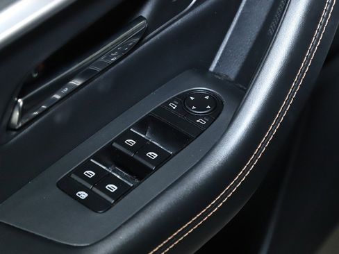 Certified 2025 MAZDA CX-90 3.3 Turbo w/ Preferred Package image 17