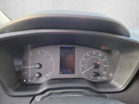 Used 2025 Toyota Corolla LE FWD image 19