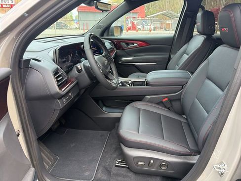 New 2026 Chevrolet Traverse Z71 image 8