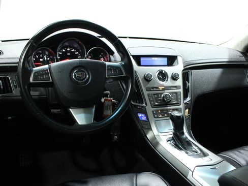 Used 2008 Cadillac CTS 3.6 RWD image 2