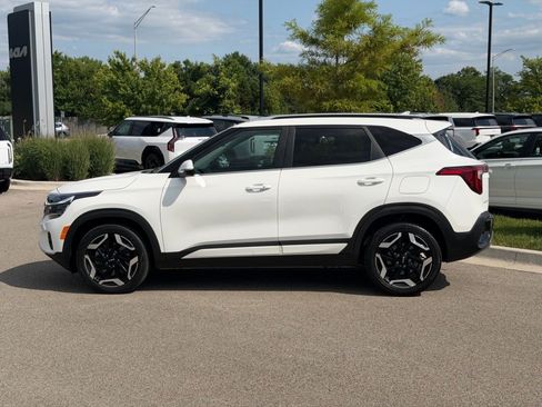Used 2024 Kia Seltos SX AWD/4WD image 3