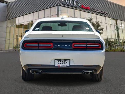 Used 2017 Dodge Challenger GT w/ Premium Sound Group AWD/4WD image 5