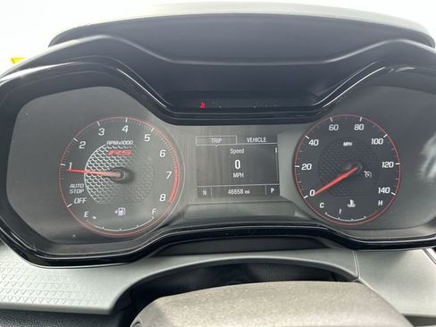 Used 2024 Chevrolet Trax RS FWD image 12