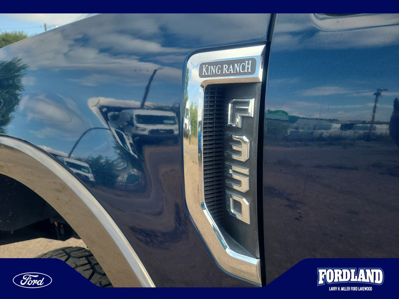 Used 2018 Ford F350 King Ranch w/ King Ranch Ultimate Package AWD/4WD image 24