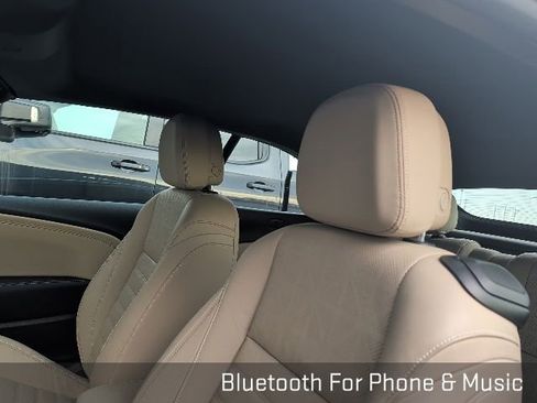 Used 2019 Buick Cascada Premium image 13