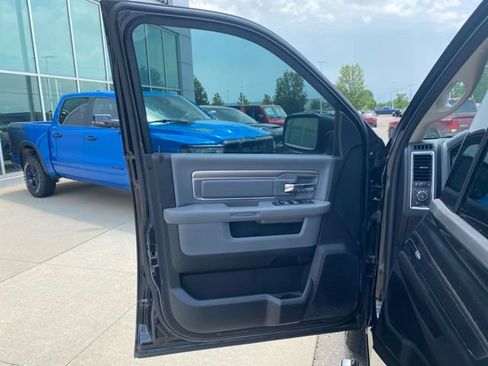 Used 2017 RAM 1500 Big Horn AWD/4WD image 9