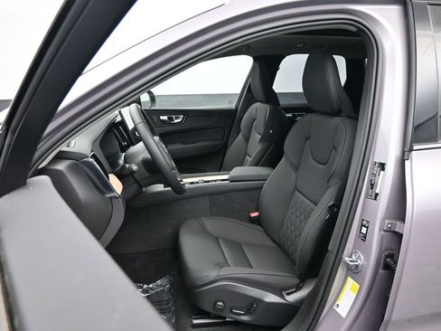 New 2026 Volvo XC60 B5 Plus w/ Protection Package Premier AWD/4WD image 21