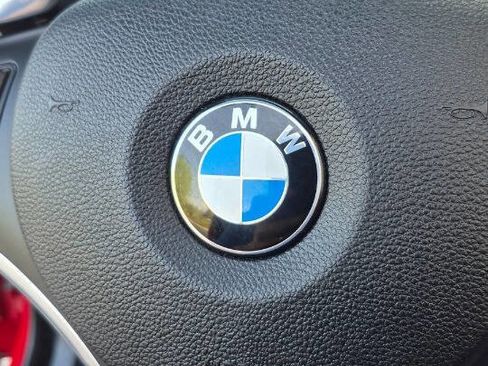 Used 2009 BMW 328i Convertible image 39