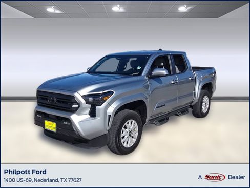 Used 2024 Toyota Tacoma SR5 image 1