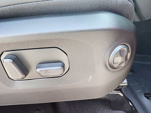 New 2025 Jeep Wrangler Sahara image 15