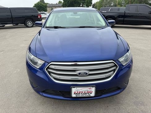 Used 2015 Ford Taurus SEL FWD image 13