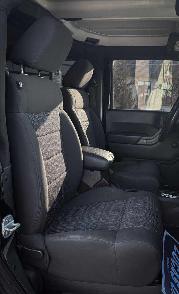 Used 2012 Jeep Wrangler Sport AWD/4WD image 23