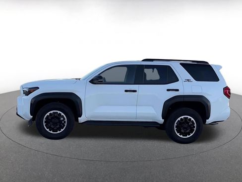 Used 2025 Toyota 4Runner TRD Off Road image 9