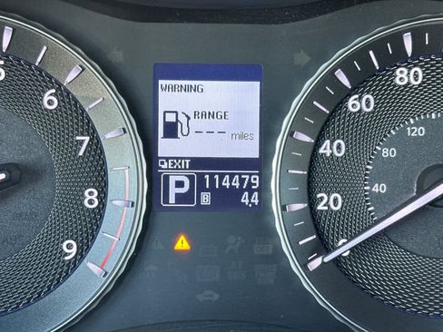 Used 2012 INFINITI M37 w/ Premium Pkg image 29