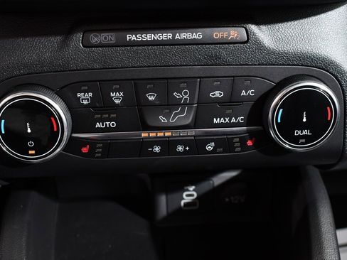 New 2025 Ford Escape ST-Line w/ Cold Weather Package image 30