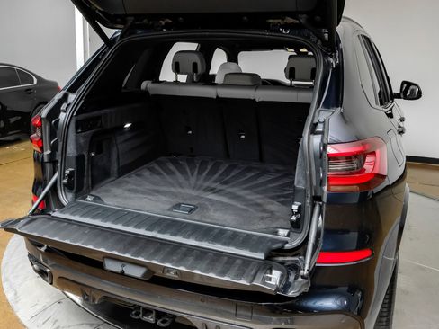 Used 2023 BMW X5 xDrive40i w/ M Sport Package image 57