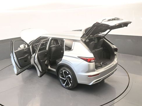 Used 2022 Mitsubishi Outlander SEL image 63