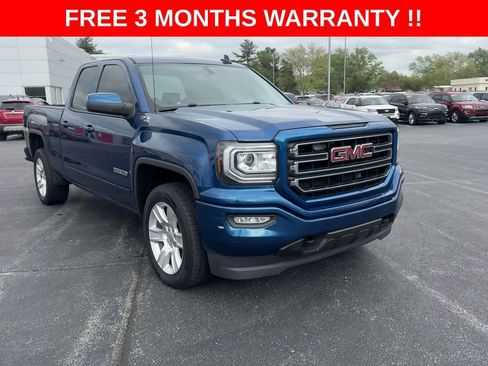 Used 2017 GMC Sierra 1500 SLE w/ SLE Value Package AWD/4WD image 2