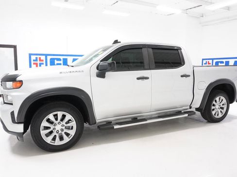 Used 2019 Chevrolet Silverado 1500 Custom w/ Infotainment Package image 8