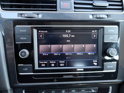 Used 2019 Volkswagen Golf Alltrack AWD/4WD image 28