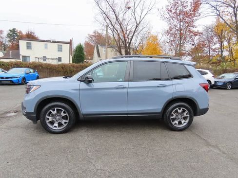 Certified 2022 Honda Passport TrailSport image 3