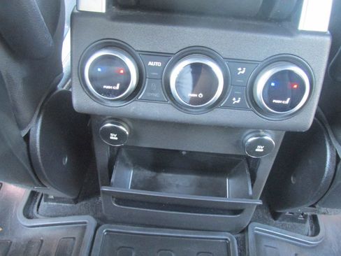 Used 2018 Land Rover Discovery HSE image 68