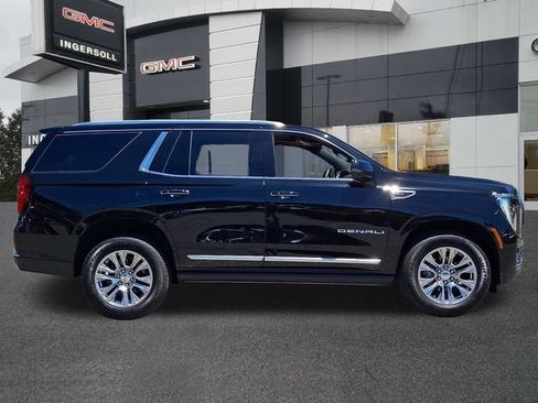 Used 2026 GMC Yukon Denali w/ Sun & Power Step Package AWD/4WD image 26