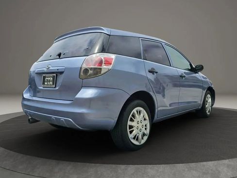 Used 2005 Toyota Matrix image 8